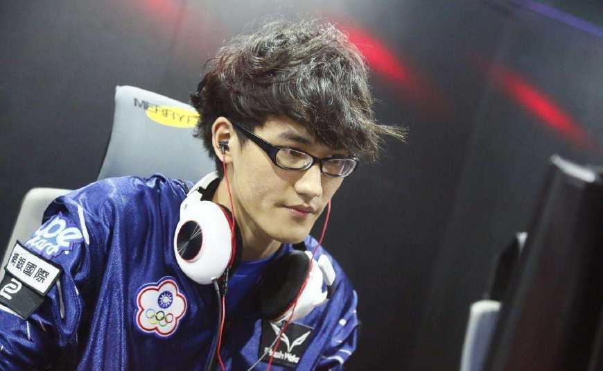 棋牌对战平台Karsa新星比赛规则变更表现突出，RNG前途光明！热度持续攀升的简单介绍